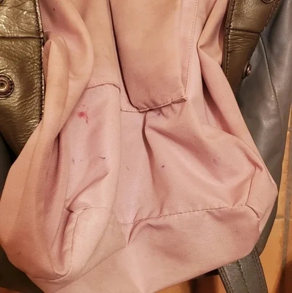 Coach pearl grey tote with patent‎ trim